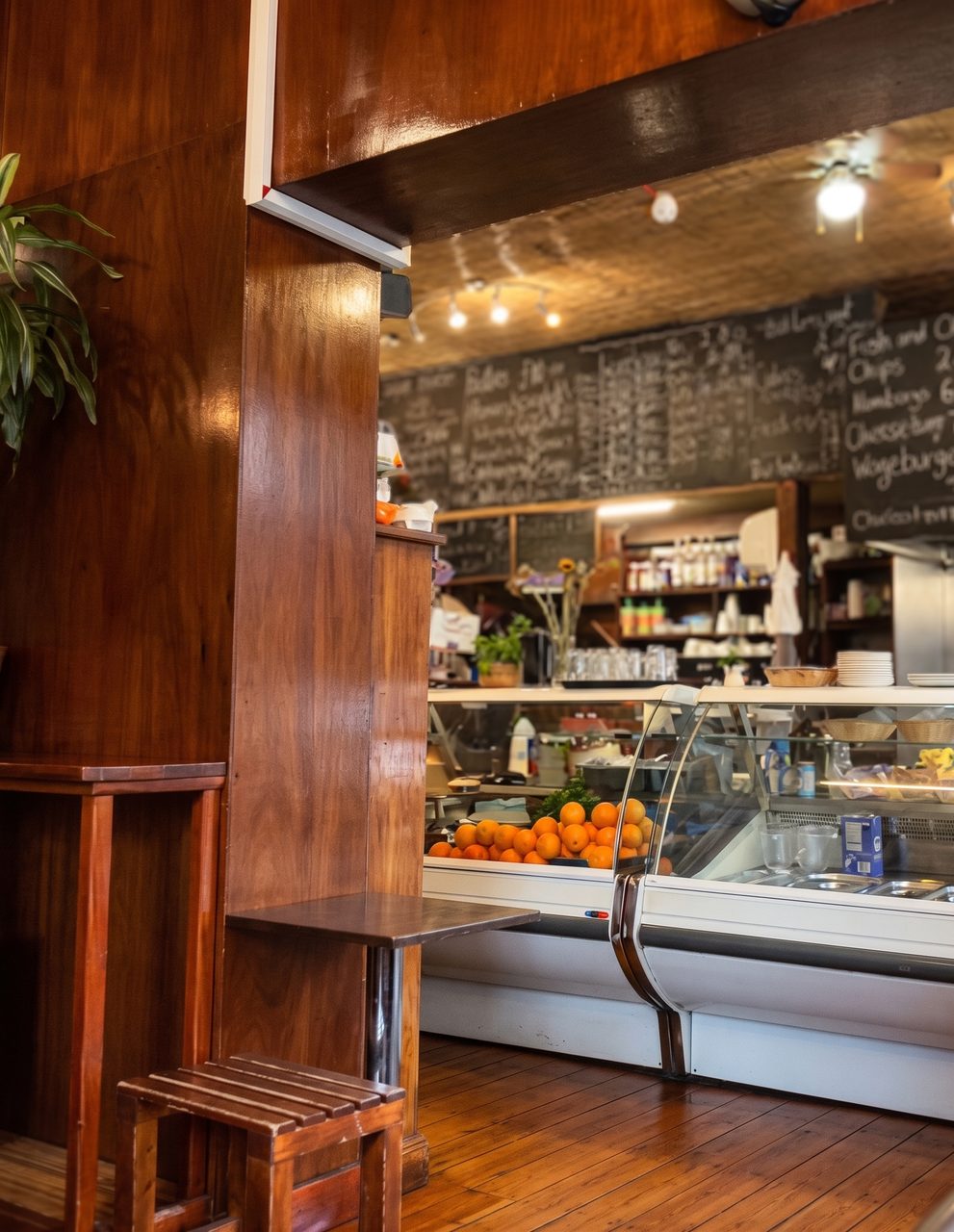 The cosy interior of Zarathustra Café
